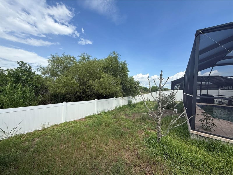 11865 Sunburst Marble Rd, Riverview, FL 33579