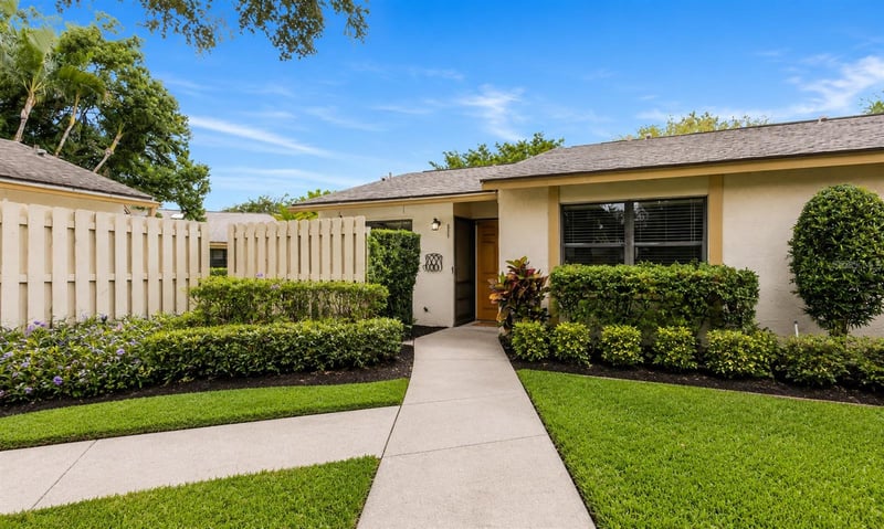 2903 62nd St #303, Bradenton, FL 34209