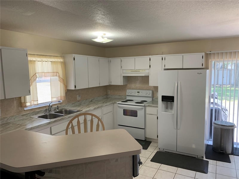 1807 Rampart St, Tampa, FL 33604