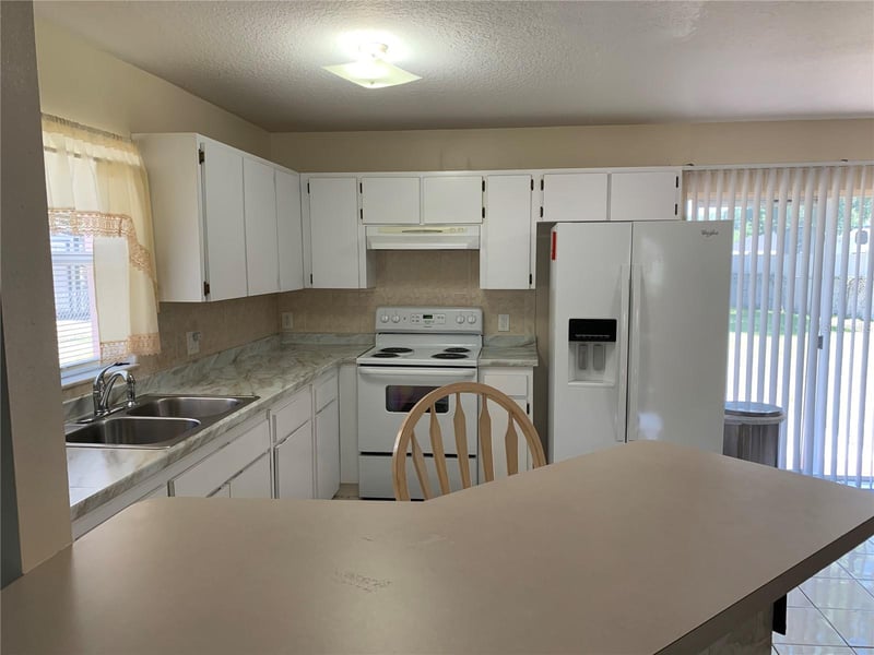 1807 Rampart St, Tampa, FL 33604