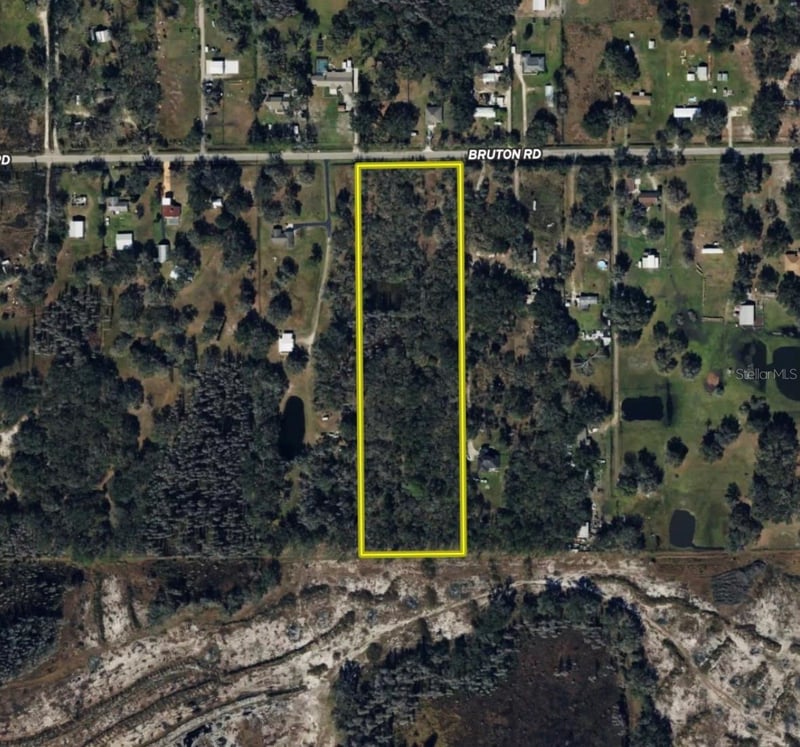 3101 Bruton Rd, Plant City, FL 33565