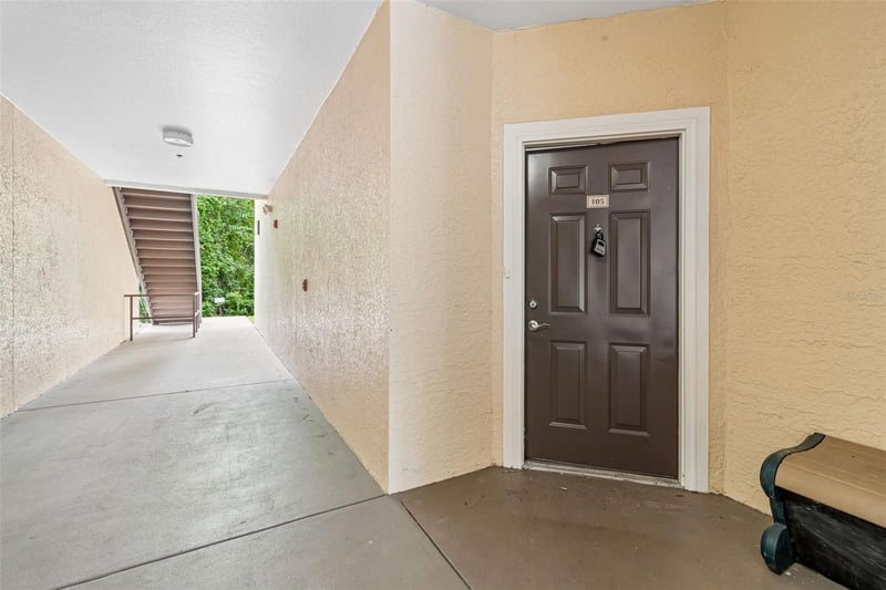 5125 Palm Springs Blvd #15105, Tampa, FL 33647