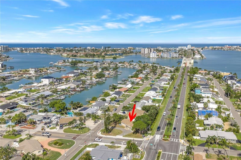 7901 Causeway Blvd, St Petersburg, FL 33707