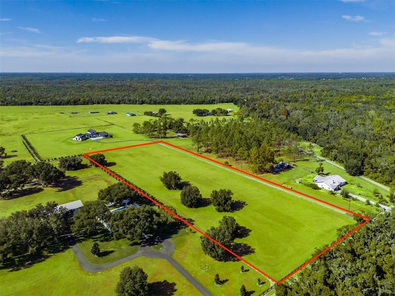 3527 Powerline Rd, Lithia, FL 33547
