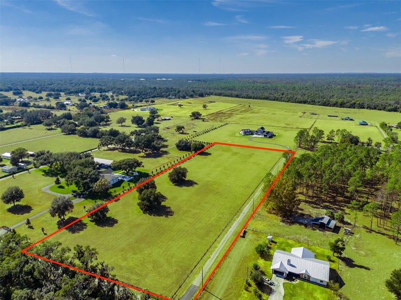 3527 Powerline Rd, Lithia, FL 33547