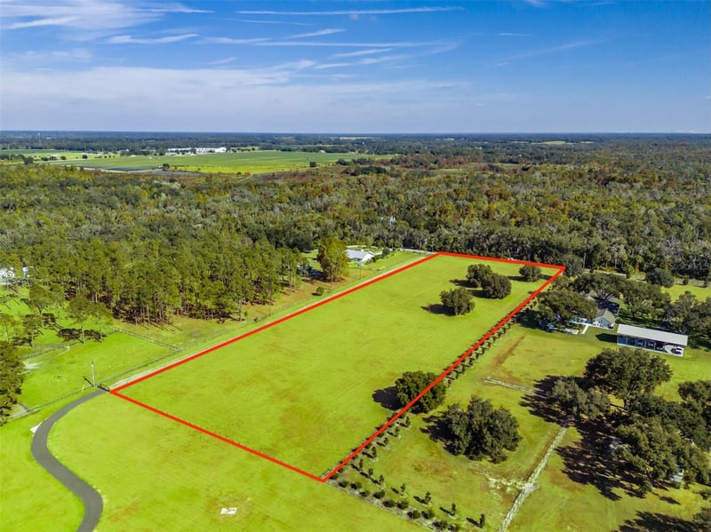 3527 Powerline Rd, Lithia, FL 33547