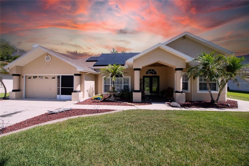 8933 Thoreau Pl, Hudson, FL 34667