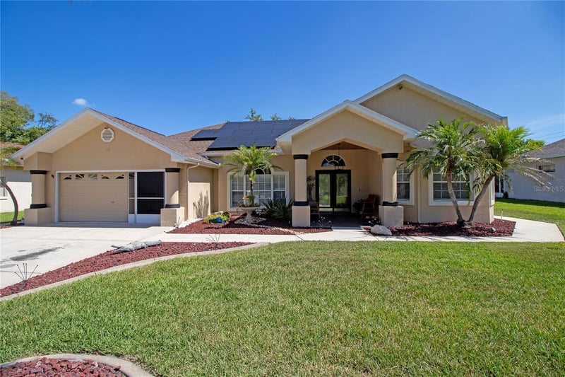 8933 Thoreau Pl, Hudson, FL 34667