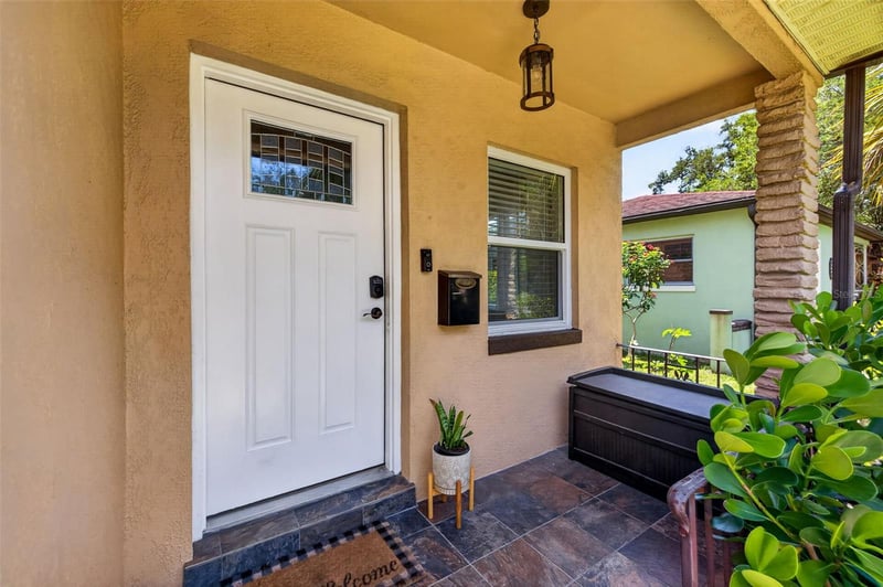 3221 14th St, St Petersburg, FL 33704