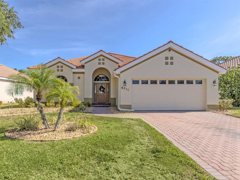 6511 Westward Pl, Bradenton, FL 34201