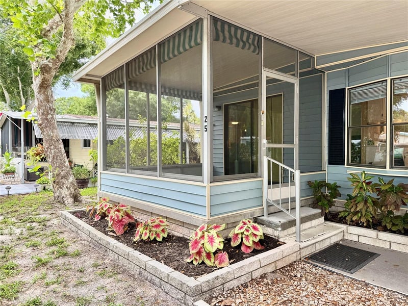 7111 142nd Ave #25, Largo, FL 33771