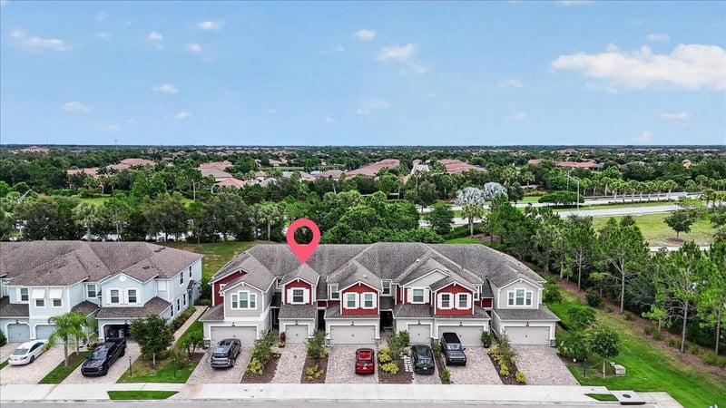 5057 Skyview Ln, Bradenton, FL 34211
