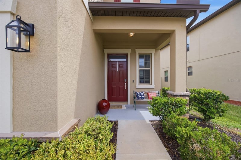 8928 Flourish Dr, Land O Lakes, FL 34637
