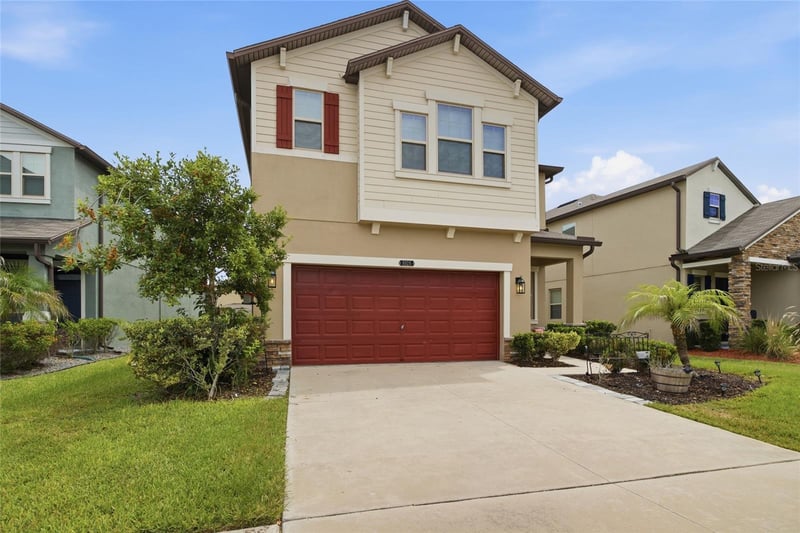 8928 Flourish Dr, Land O Lakes, FL 34637