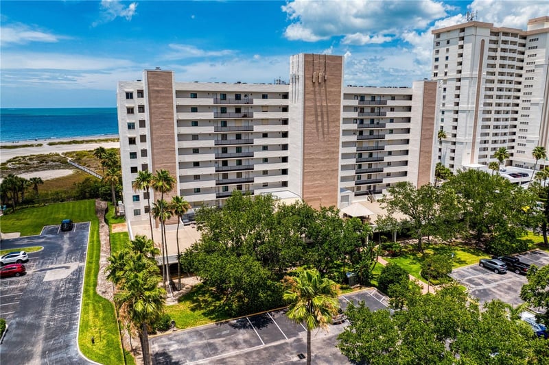 1250 Gulf Blvd #302, Clearwater Beach, FL 33767
