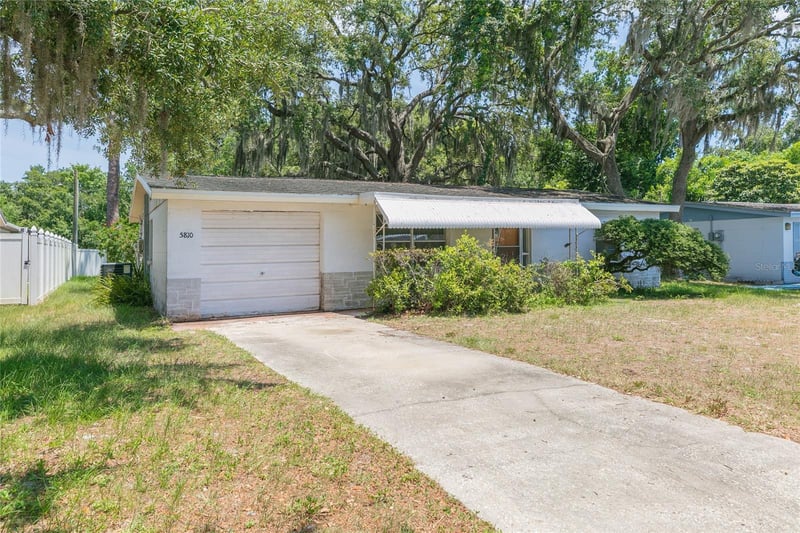 5810 Baker Rd, New Port Richey, FL 34653