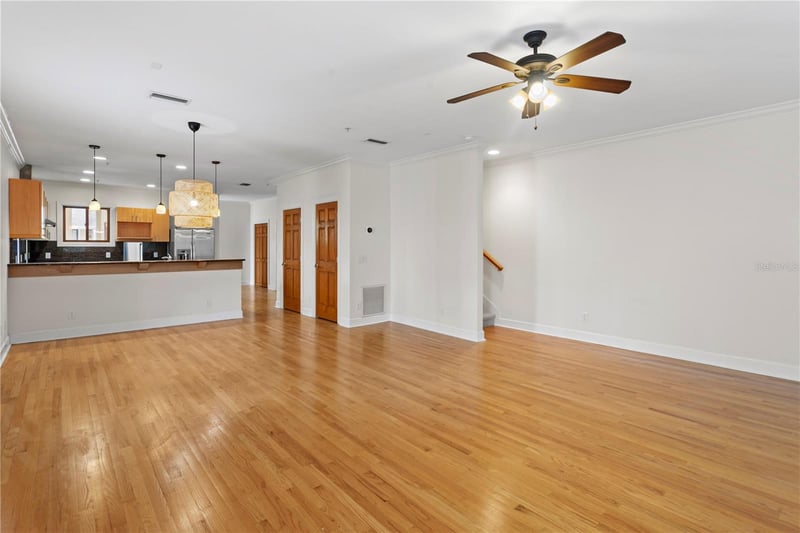 512 Glen Ave, Tampa, FL 33609