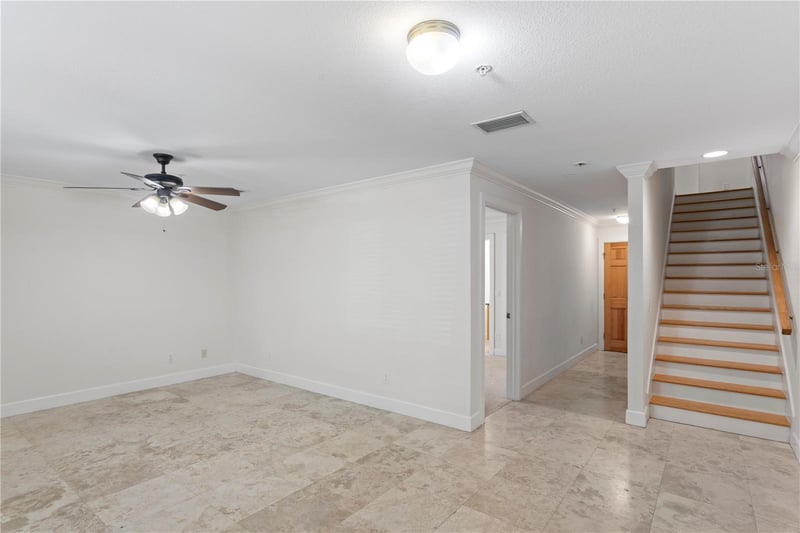 512 Glen Ave, Tampa, FL 33609