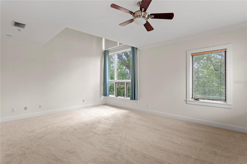 512 Glen Ave, Tampa, FL 33609
