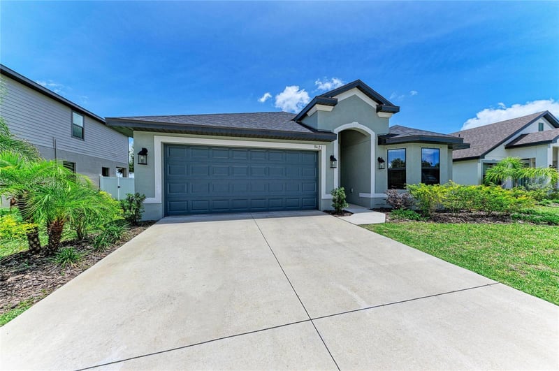 9421 43rd Ct, Parrish, FL 34219