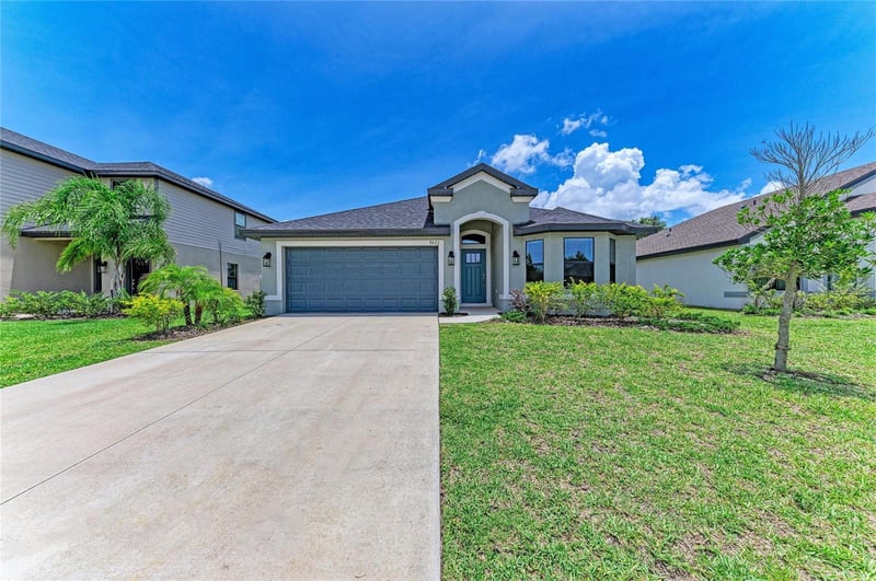 9421 43rd Ct, Parrish, FL 34219