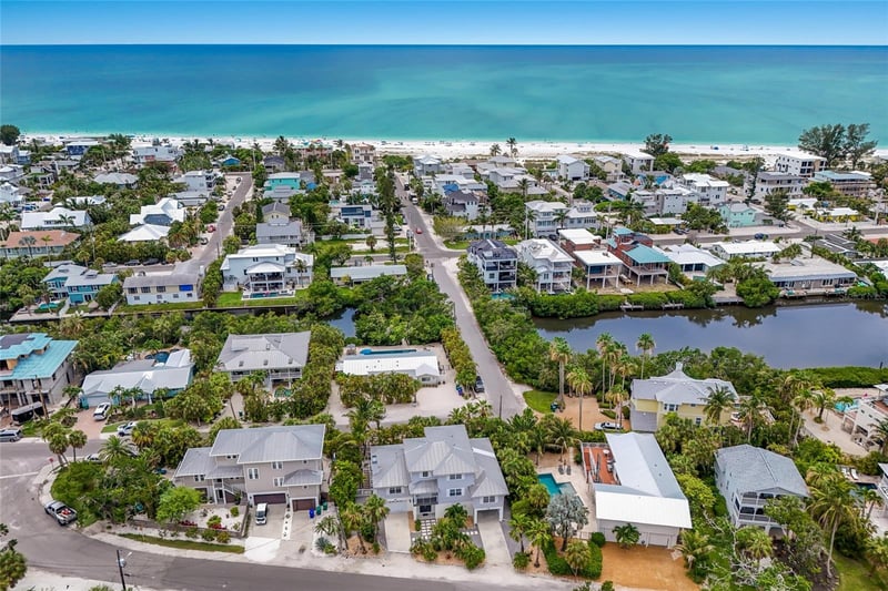 115 Hammock Rd, Anna Maria, FL 34216