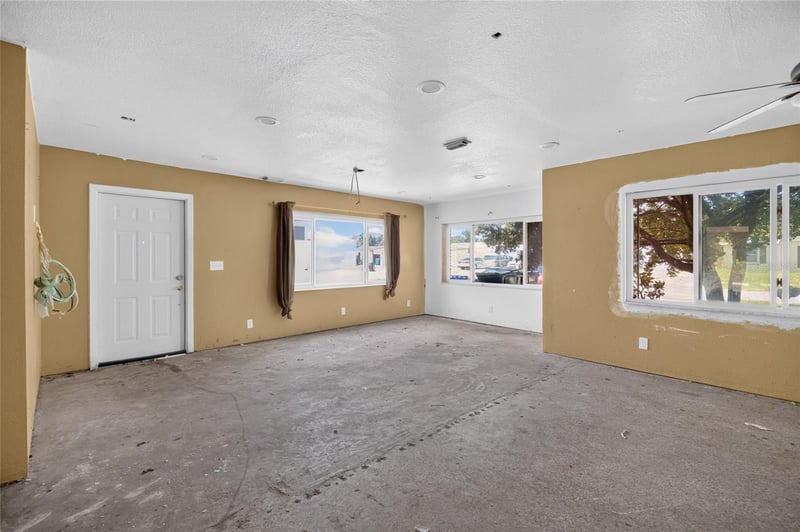 5609 Larimer Dr, Tampa, FL 33615