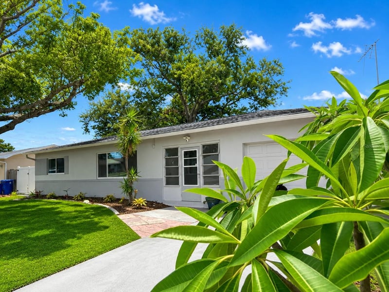 6000 42nd Ave, St Petersburg, FL 33709