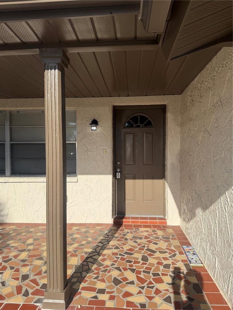 9030 Saint Regis Ln, Port Richey, FL 34668