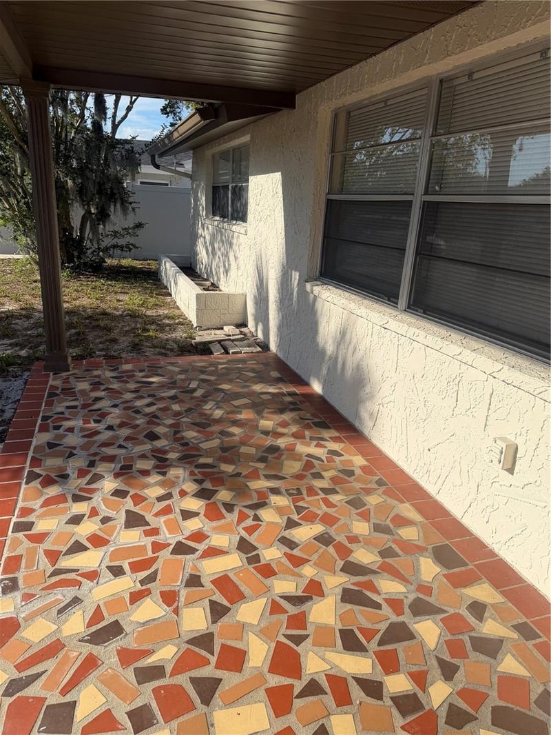 9030 Saint Regis Ln, Port Richey, FL 34668