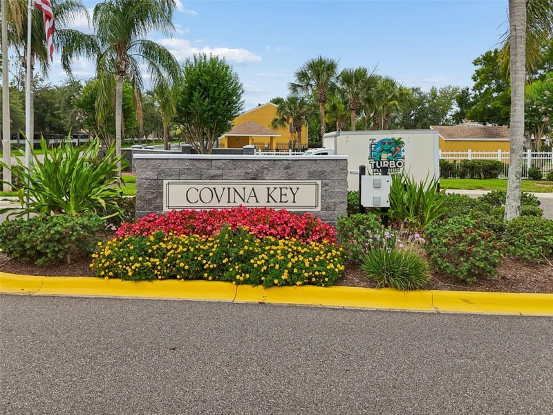 30005 Granda Hills Ct, Wesley Chapel, FL 33543