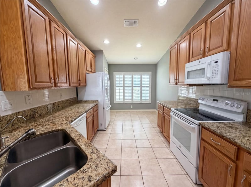 3133 Banyan Hill Ln, Land O Lakes, FL 34639