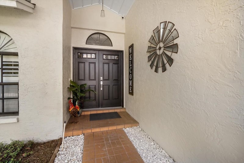 2110 Laindale Pl, Valrico, FL 33596