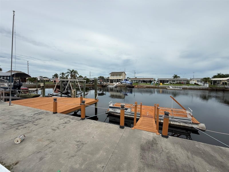12739 3rd ISLE, Hudson, FL 34667