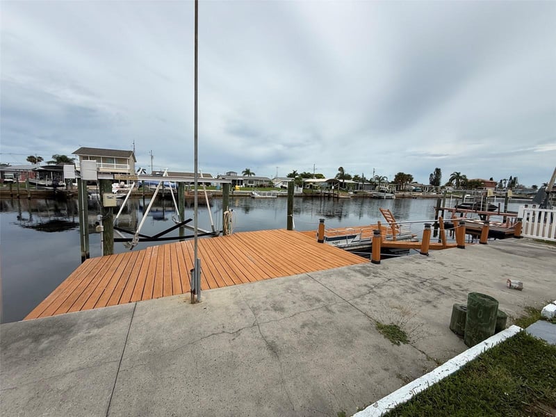 12739 3rd ISLE, Hudson, FL 34667