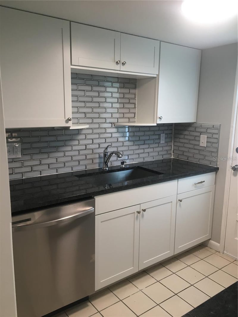 2 Fernwood Ave #7, Clearwater, FL 33765