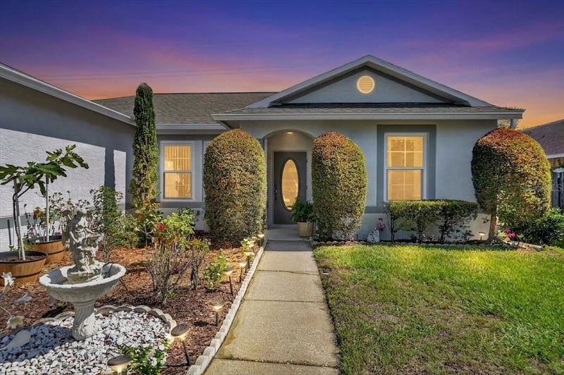 707 Cypress Park Ave, Tarpon Springs, FL 34689