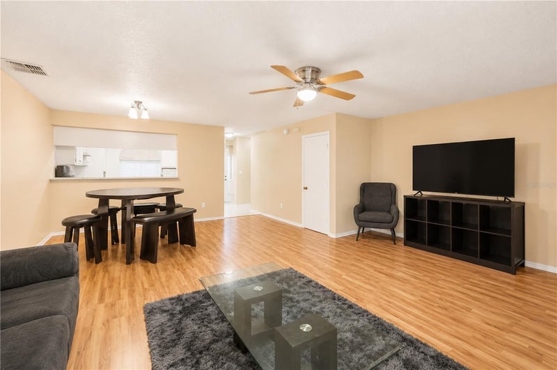 602 Saint Henry Dr, Brandon, FL 33511