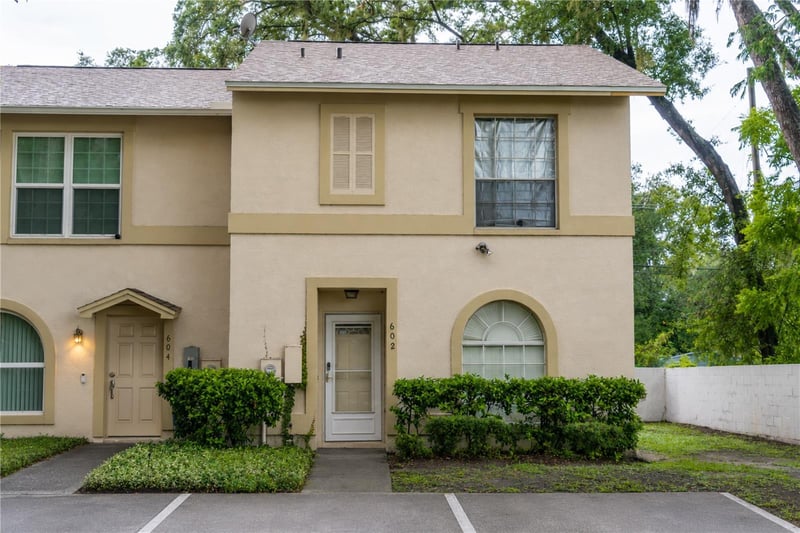 602 Saint Henry Dr, Brandon, FL 33511