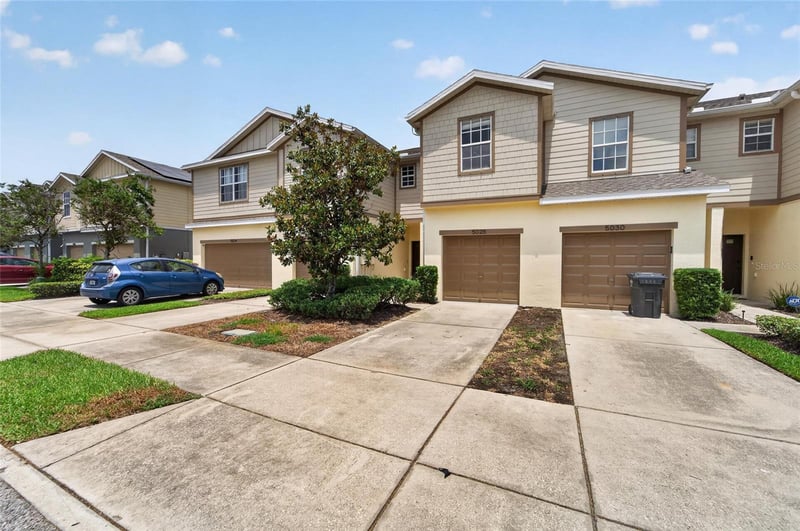 5028 White Sanderling Ct, Tampa, FL 33619