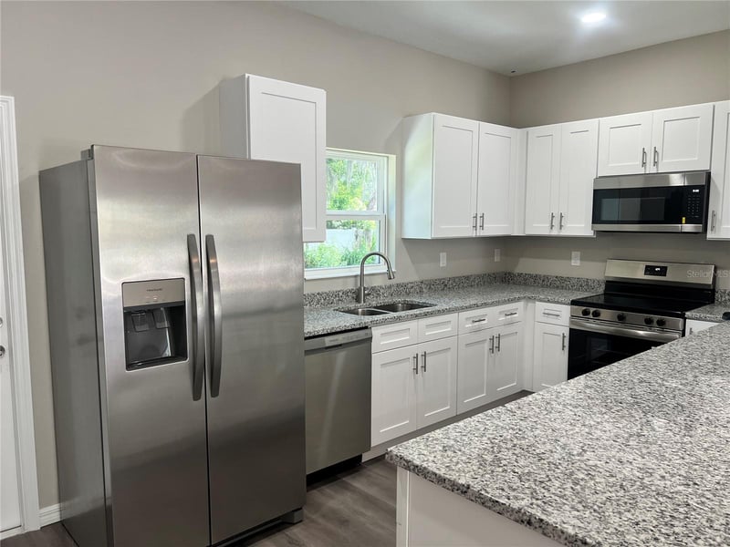 5008 Finders Ct, Tampa, FL 33617