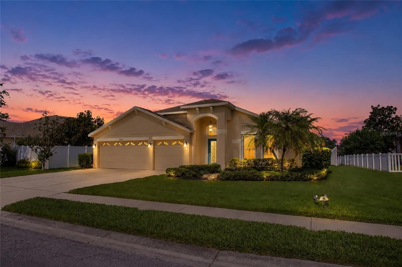 6143 42nd Street Cir, Bradenton, FL 34203