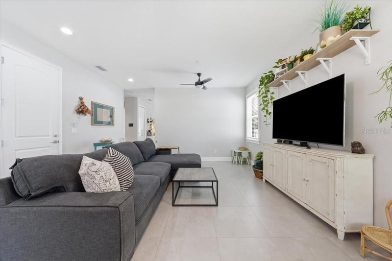 1808 Cluster Ave, Tampa, FL 33604