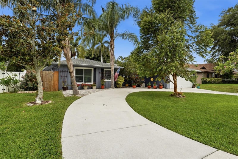 1524 84th St, Bradenton, FL 34209