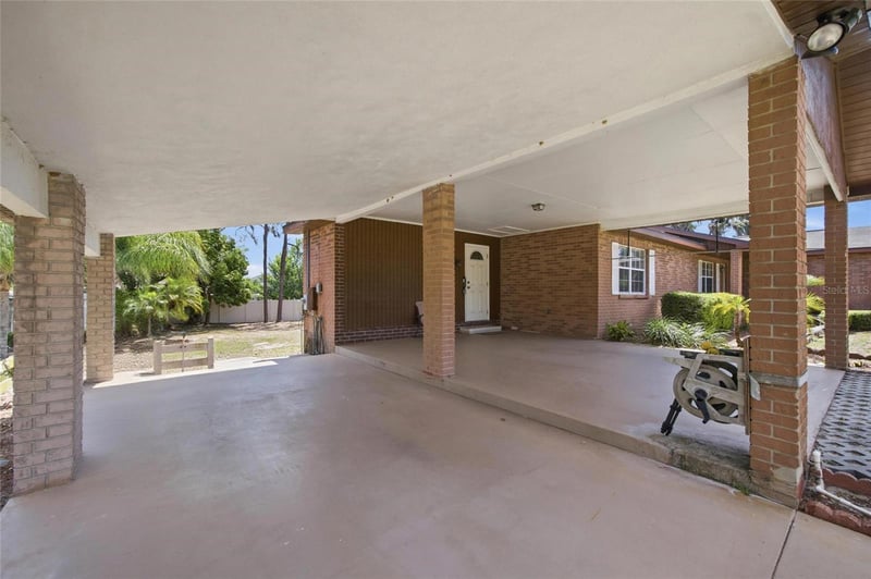 1405 Seffner Valrico Rd, Seffner, FL 33584