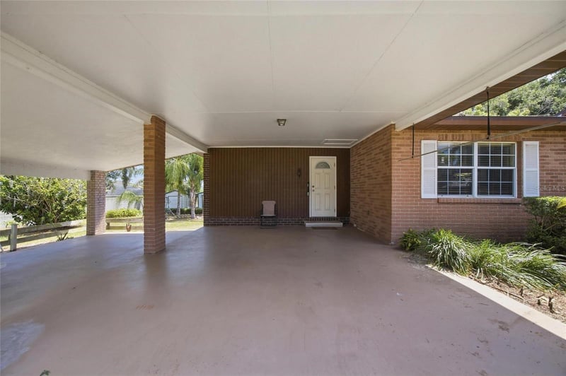 1405 Seffner Valrico Rd, Seffner, FL 33584