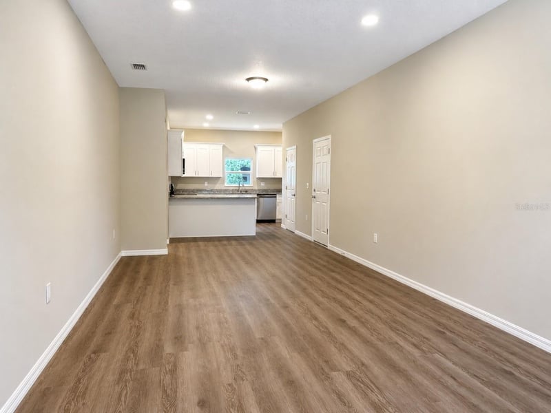 5028 Finders Ct, Tampa, FL 33617