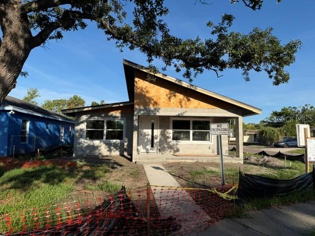 1405 40th St, St Petersburg, FL 33711