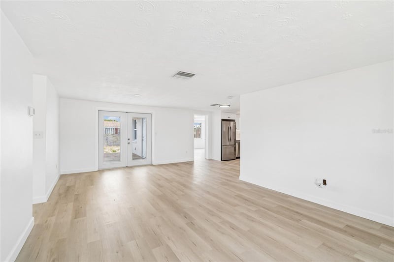 3410 Darlington Rd, Holiday, FL 34691