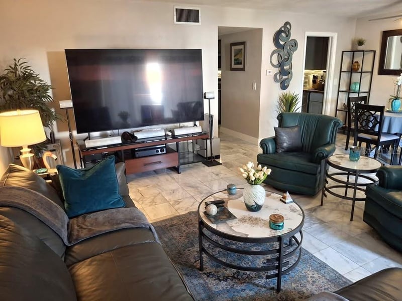 1257 Drew St #1, Clearwater, FL 33755